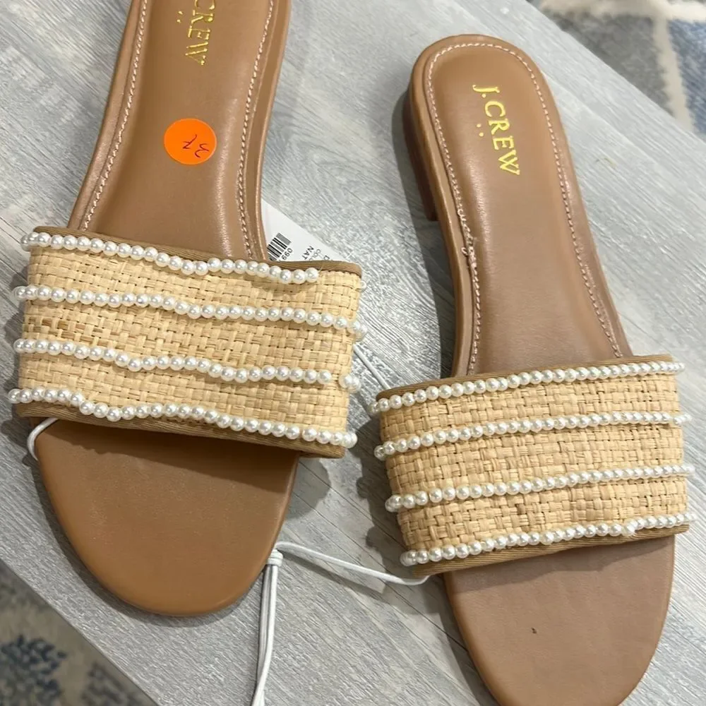 J. Crew Factory pearl slides size 10 NWT but flawed